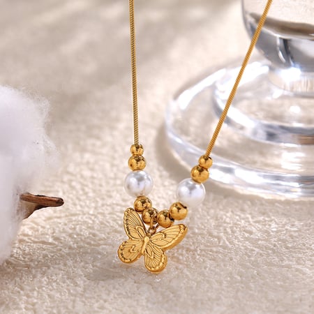 1 Piece Romantic Series Elegant Animal Titanium Steel   Gold Color  Women's Pendant Necklaces 2