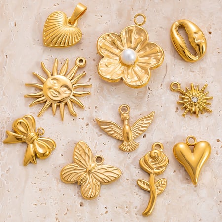 1 paire de pendentifs rétro en forme de cœur pour femme, série simple, en acier inoxydable plaqué or  2