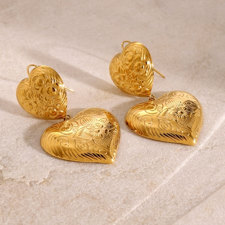 1 pair classic series retro heart stainless steel  gold plated women drop earrings