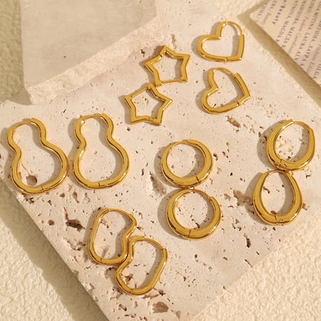 1 Paar Simple Series Tägliche geometrische Creolen aus Titanstahl mit 18 Karat Vergoldung für Damen 2