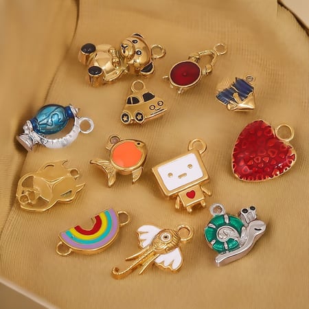 1 Piece Chromatic Series Cute Cartoon Stainless Steel Gold Color Women's Pendants