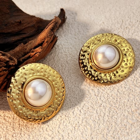 1 Pair Retro Round Shape Stainless Steel Gold Color Women's Stud Earrings 2