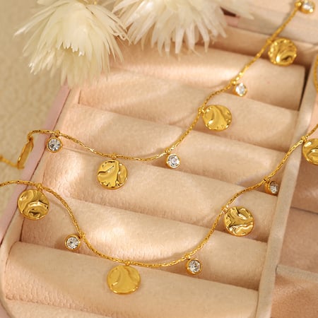 1 Piece Luxurious Series Fashionable Round Shape Stainless Steel Gold Color Women's Pendant Necklaces 2