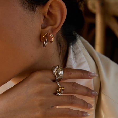 Anelli minimalisti semplici in acciaio inossidabile con colori misti