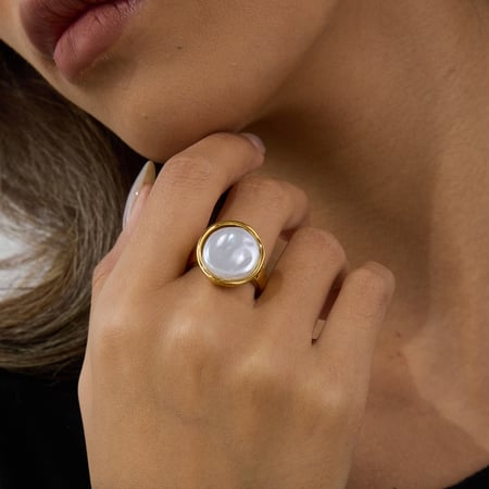Elegante Statement-Ringe aus Edelstahl in  2