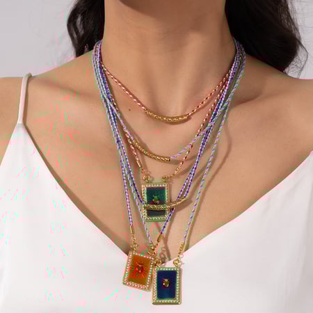 Ornate Rectangular Oil- Glazing Women's Pendant Necklaces 2