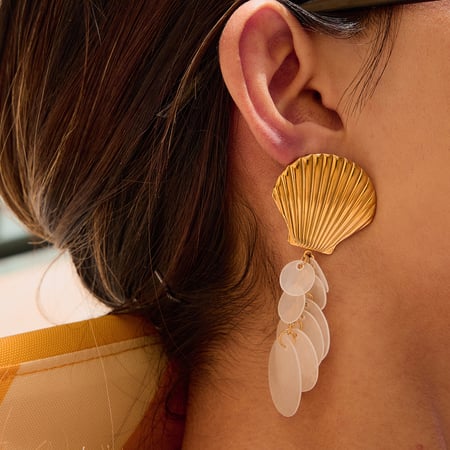 Elegant Shell Stainless Steel Gold Color Dangle Earrings 2