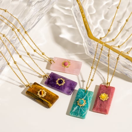 Simple Retro Natural Stone Pendant Women's Necklaces 2