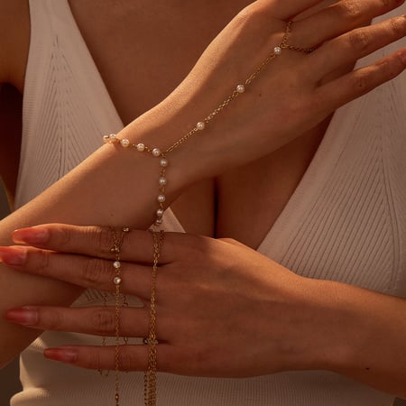 1 paar eenvoudige serie elegante ketting roestvrij staal goudkleurige dames armbanden 2