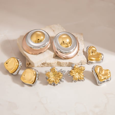 Minimalist Heart Stainless Steel Gold Color Women's Stud Earrings 2