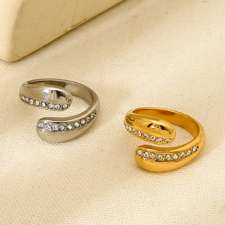 Luxury - style Elegant Stainless Steel Stackable Rings 2
