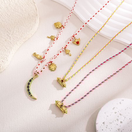 1 Paar Romantische Serie Klassische Sonne/Mond Edelstahl Gold Farbe Damen Anhänger Halsketten