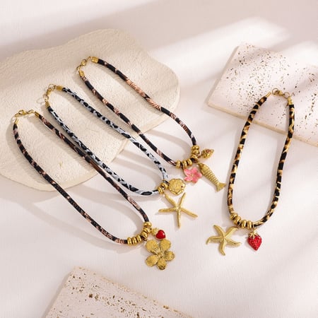 1 Pair Luxurious Series Sexy Turtle Stainless Steel   Gold Color  Women's Pendant Necklaces
