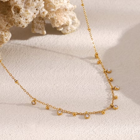 Elegante einfarbige Edelstahl-Kettenhalsketten für Damen 2