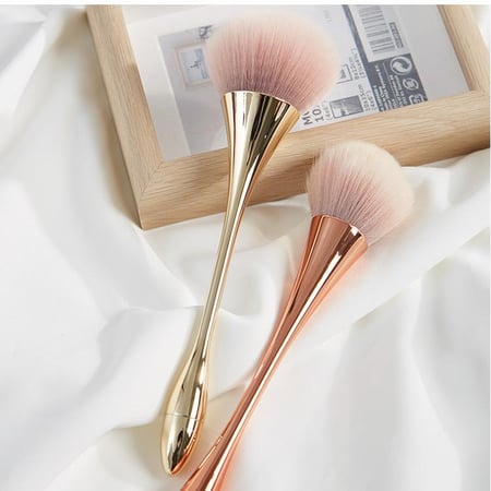 puderpel goldfarbener make-up-pel für damen 2
