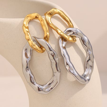 1 Pair Modern Oval Shape Women's Dangle Earrings 2