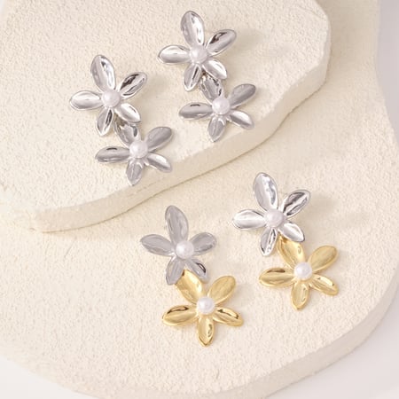 1 Pair Luxurious Series Sweet Flower Stainless Steel Gold Color Women's Drop Earrings 2