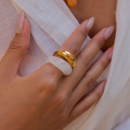 Anillos de piedras preciosas clásicas de color sólido para mujer, 1 pieza 2