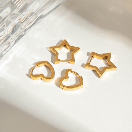1 paio di orecchini a cerchio da donna in acciaio inossidabile color oro con stella classica della serie Simple 2