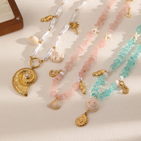 1 Pair Luxurious Series  Stainless Steel  Women's Pendant Necklaces