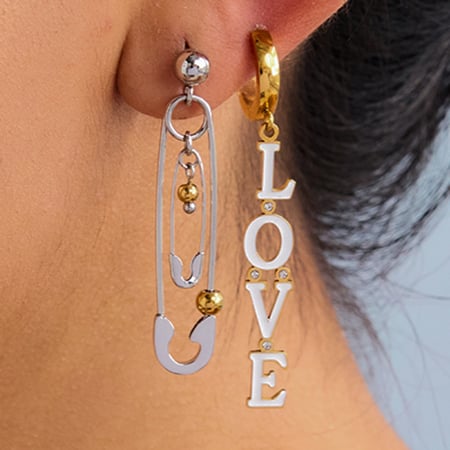1 Pair Romantic Series Sweet LOVE Letter Stainless Steel Gold Color Women's Drop Earrings 2