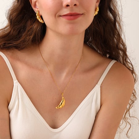 Collares colgantes de acero inoxidable dorados con diseño geométrico retro para mujer 2