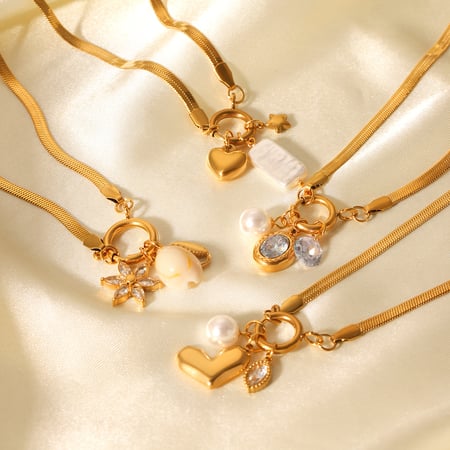 Colliers à pendentif simples en acier inoxydable doré avec perles et fleurs pour femme 2