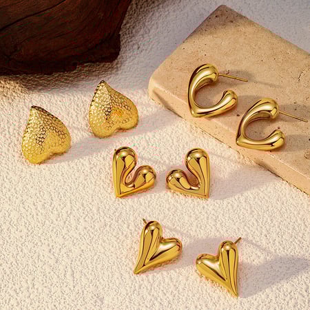 Romantische elegante hartvormige oorbellen van roestvrij staal met gouden kleur voor dames 2