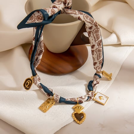 Collier pendentif en tissu 1 pièce 2