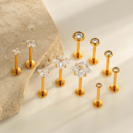 1 Piece Rectangle Titanium Alloy Gold Color Zircon Piercing Earring 2