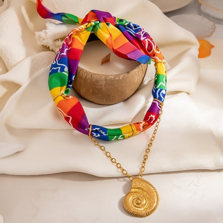 Collier pendentif en tissu 1 pièce