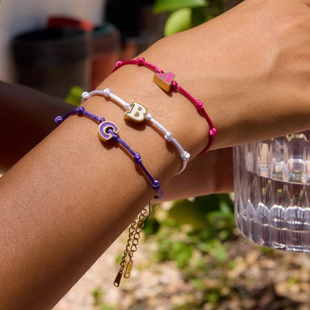 Bracelet à breloques pour femme en acier inoxydable couleur or avec lettre quotidienne, 1 pièce 2