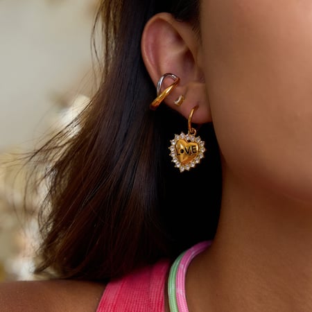 1 paire de boucles d&#39;oreilles pendantes en acier inoxydable couleur or pour femme, motif cœur et lettre d&#39;amour romantique