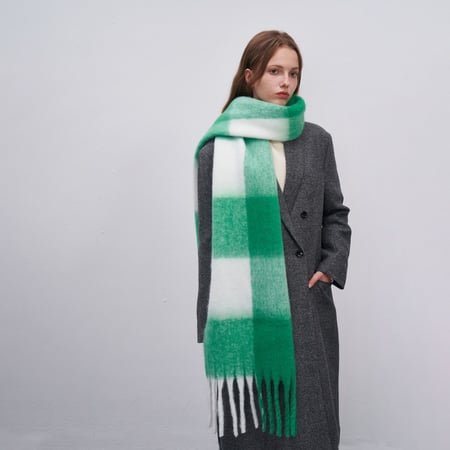 1 Piece Simple Series Classic Plaid Polyester Women's Winter Scarves 2