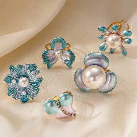 Anillo de acero inoxidable con diseño de flor romántica de 1 pieza 2