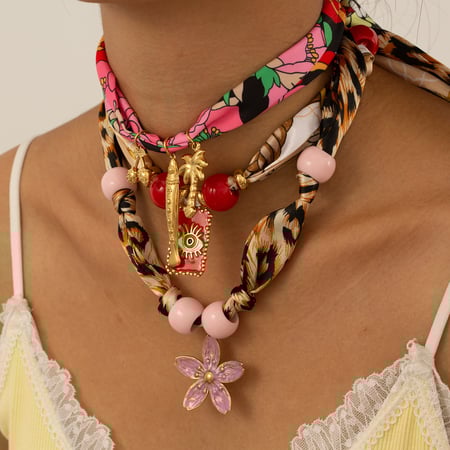 1 Piece Exaggerate Horseshoe-shaped Stainless Steel Gold Color Women's Pendant Necklaces 2