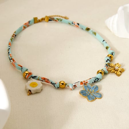 1 Piece Flower Fabric Pendant Necklace