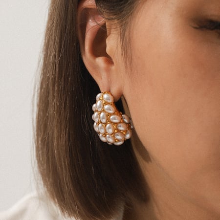 1 par de pendientes de botón de acero inoxidable para mujer, sencillos, de uso diario, con forma irregular 2