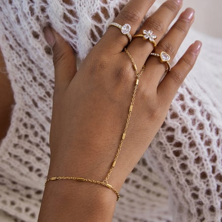 Anillo de acero inoxidable con circonitas brillantes de color dorado para mujer, 1 pieza