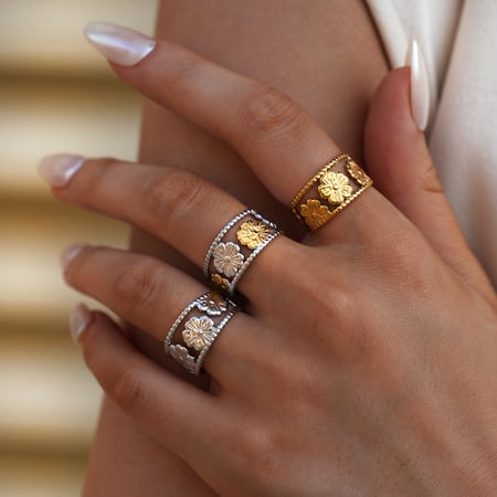 1 stuk eenvoudige elegante bloem roestvrij staal goudkleurige dames statement ringen 2