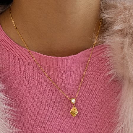 1 pezzo di collana con ciondolo a forma di goccia dolce in acciaio inossidabile color oro da donna 2