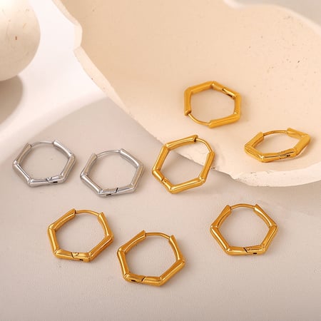 1 par de pendientes de aro de acero inoxidable dorados con forma irregular 2