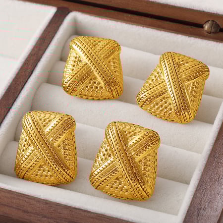 1 paio di orecchini a bottone in acciaio inossidabile color oro 2