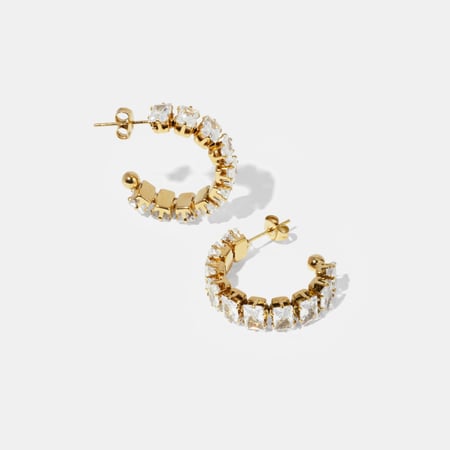 Oorbellenset met zirkonia en gouden zetting van roestvrij staal