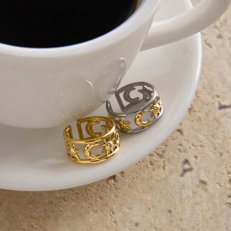 1 Stück schicke Statement-Ringe aus Edelstahl mit Sonne und Mond in Goldfarbe 2