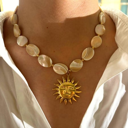 1 stuk gouden schelpen kralenketting met zonnenmotief 2