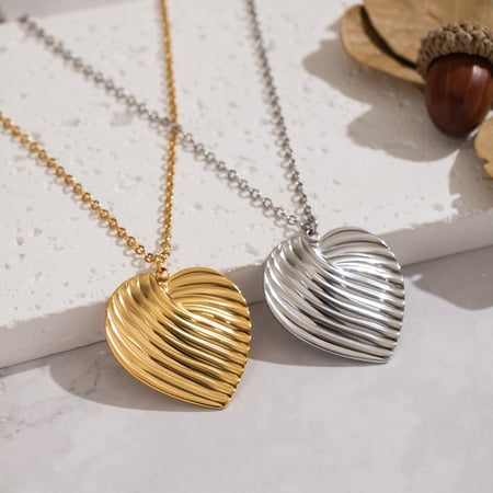 1 stuk romantische hartvormige roestvrijstalen goudkleurige hangerketting 2