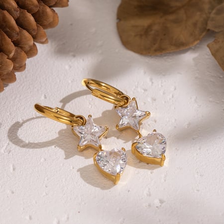 1 paio di orecchini pendenti in acciaio inossidabile color oro con cuore e stella in zircone 2