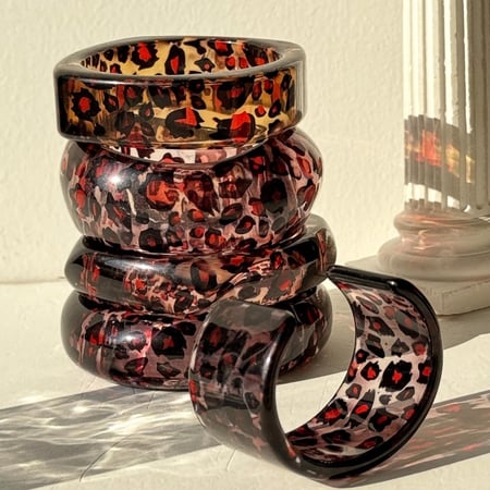1 Piece Retro Leopard Print Resin Bangle 2