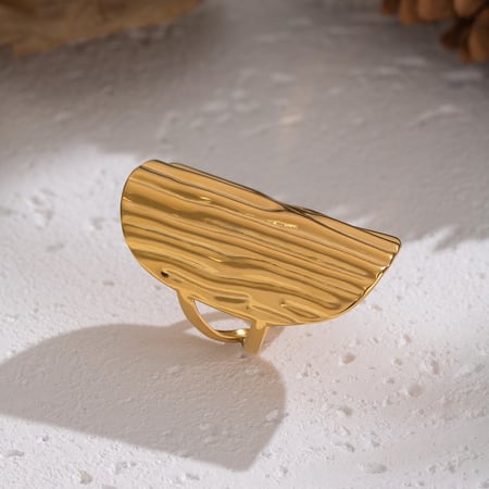 Anello con dichiarazione color oro in acciaio inossidabile con filo di forma irregolare da 1 pezzo 2
